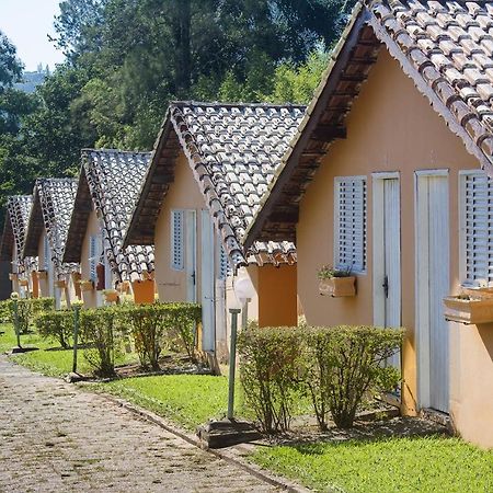 Chales Dois Amores Hotel Aguas de Sao Pedro Exterior photo