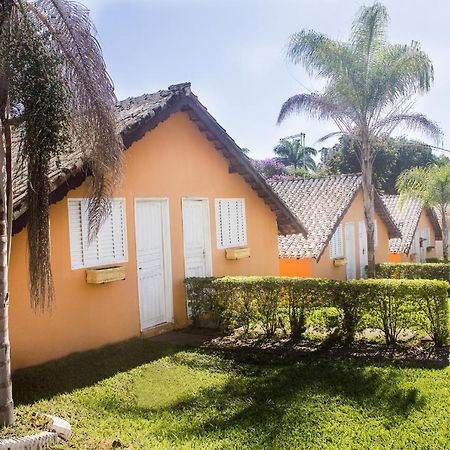 Chales Dois Amores Hotel Aguas de Sao Pedro Exterior photo